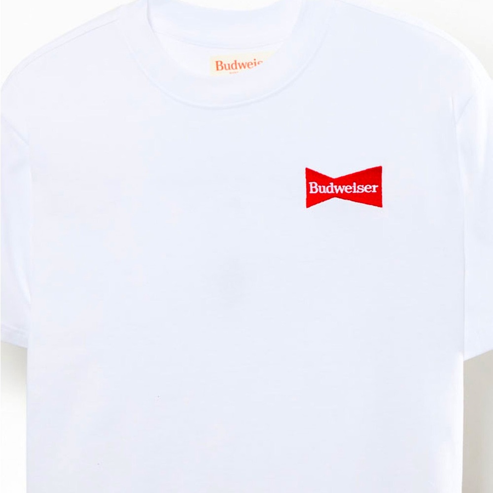 Budweiser Tee - Picture 3 of 4